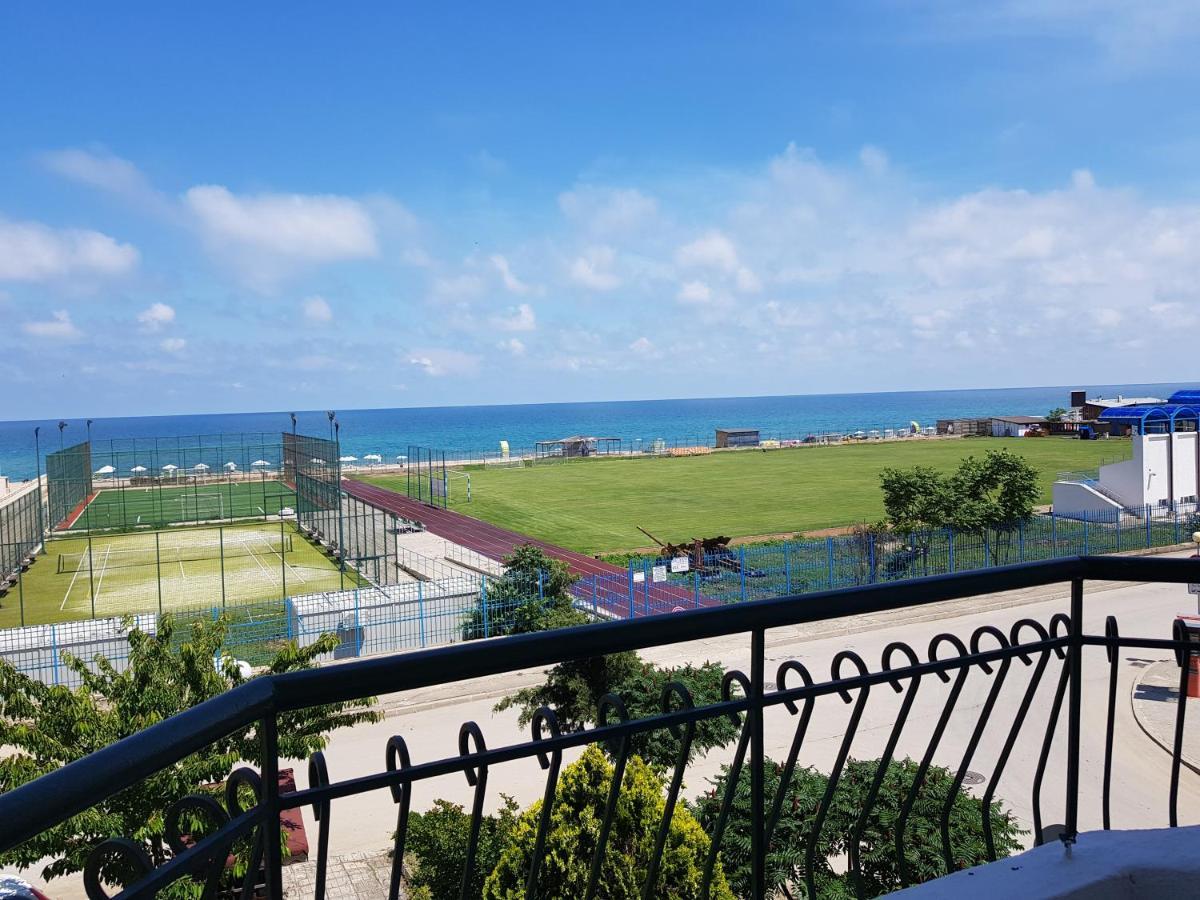 فندق Sunny Island ابزور المظهر الخارجي الصورة
