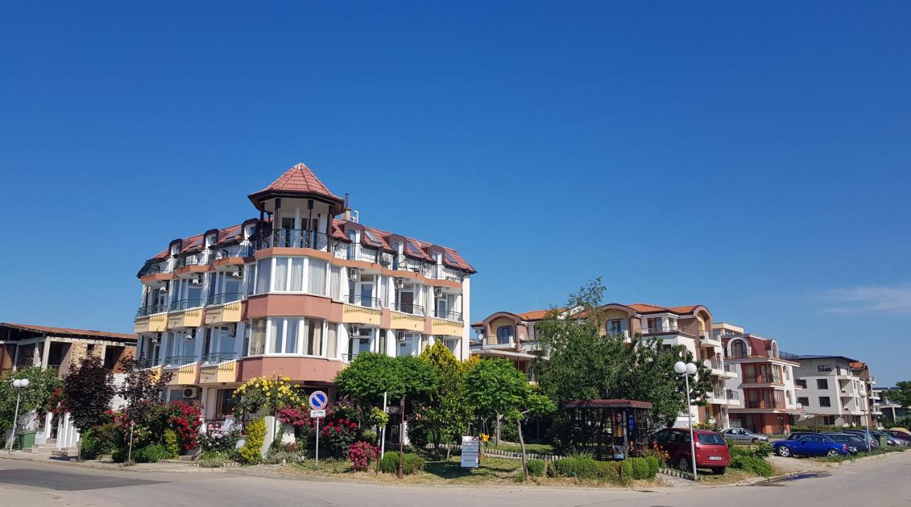 فندق Sunny Island ابزور المظهر الخارجي الصورة