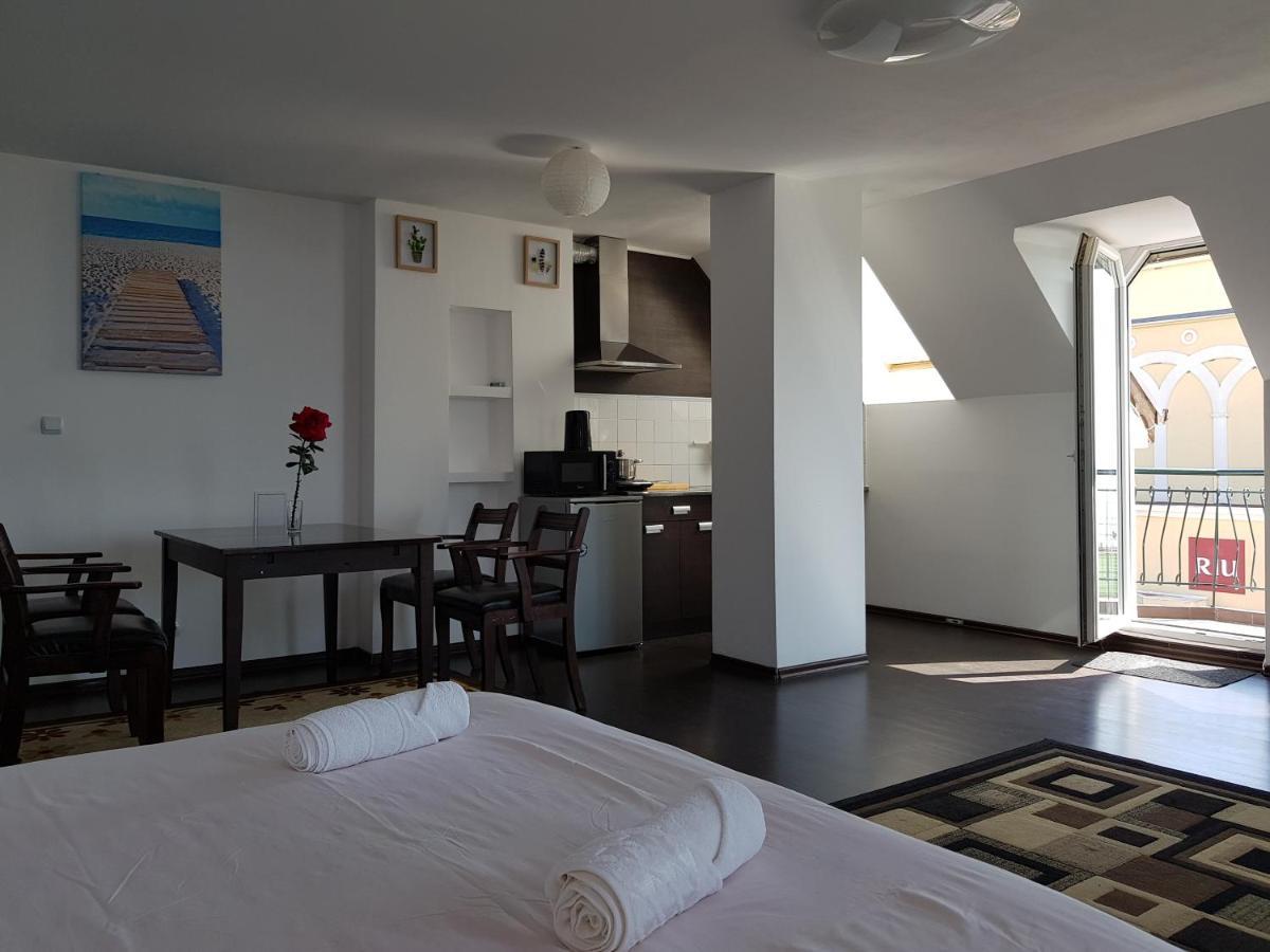 فندق Sunny Island ابزور المظهر الخارجي الصورة