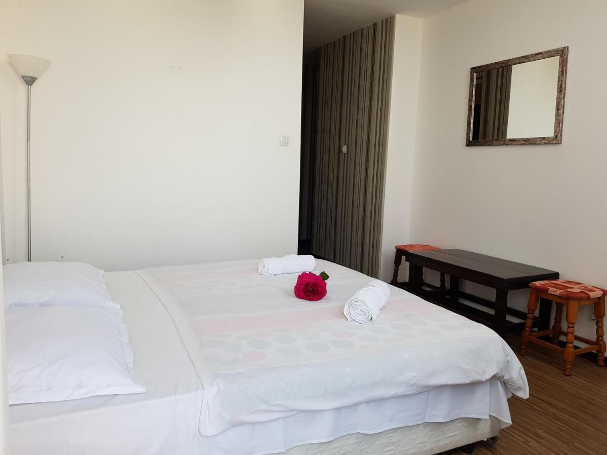 فندق Sunny Island ابزور المظهر الخارجي الصورة